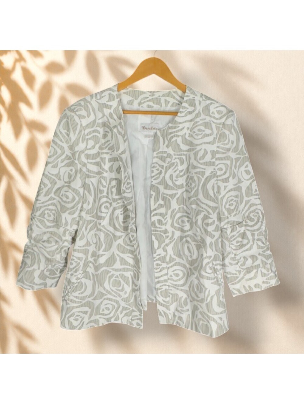 TanJay Blazer Women 16 White Geometric Open Front 3/4 Sleeve Lined Career Casual